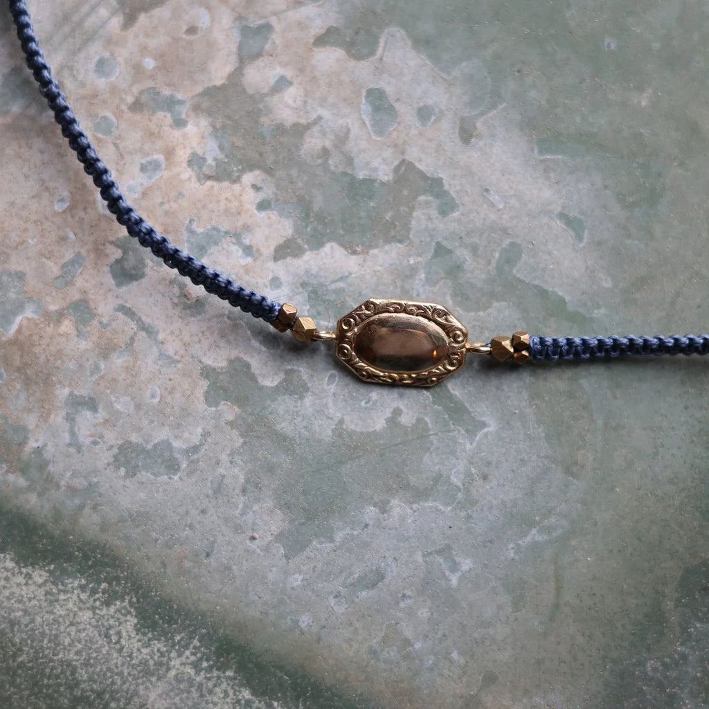 COLLANA IN MACRAME'