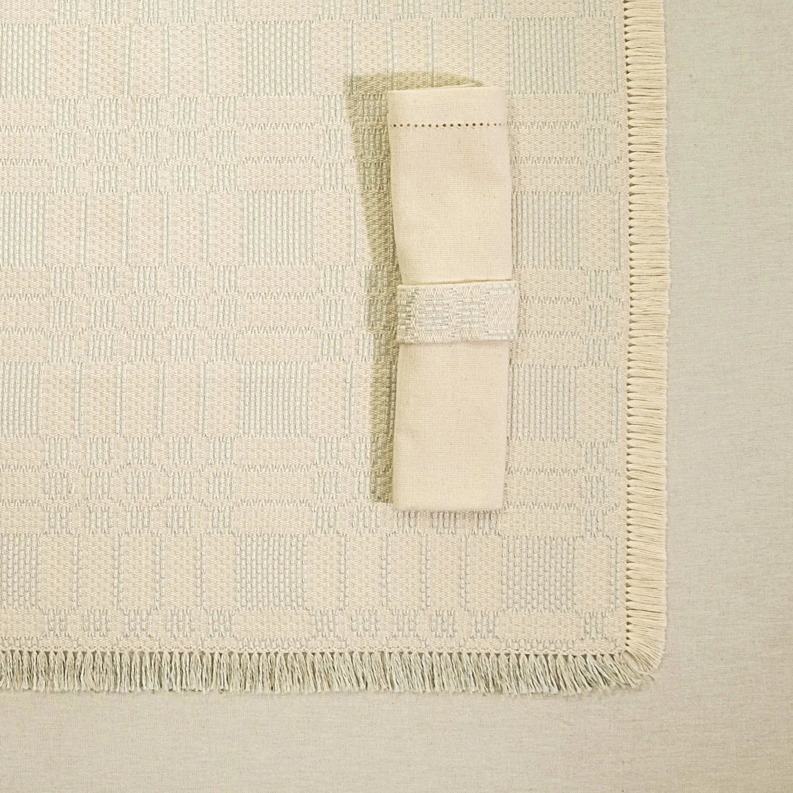 SET OF 2 GRANO PLACEMAT AND NAPKIN