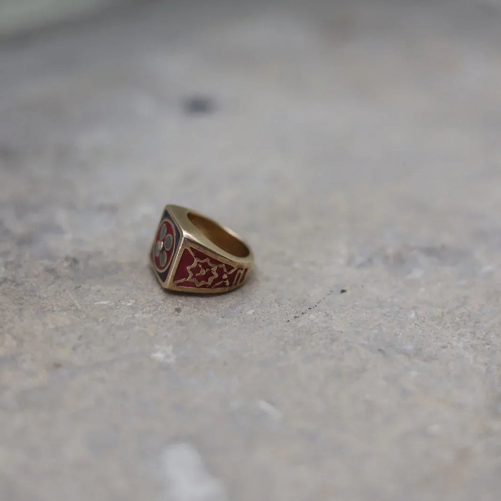 CEMENTINE BURGUNDY RING