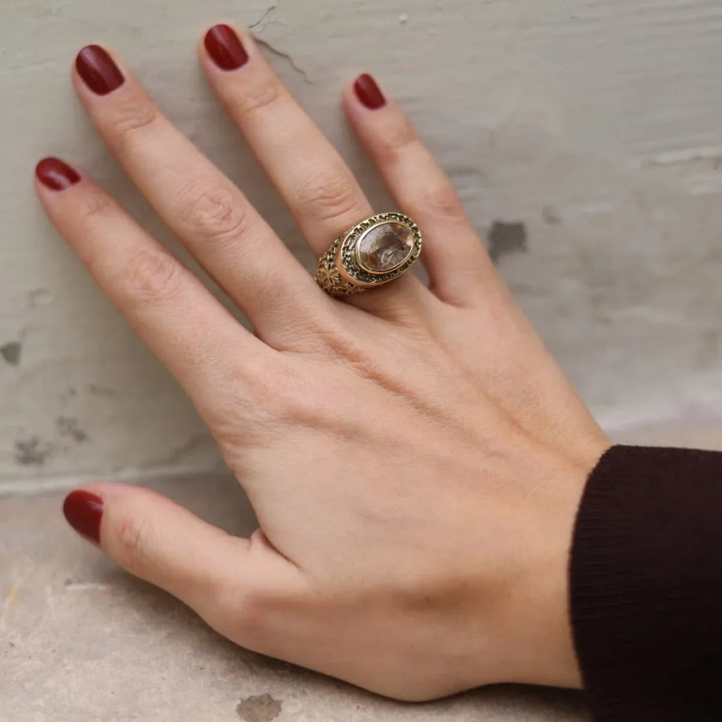 ANELLO CHAMPAGNE IN ERBIS SALUS