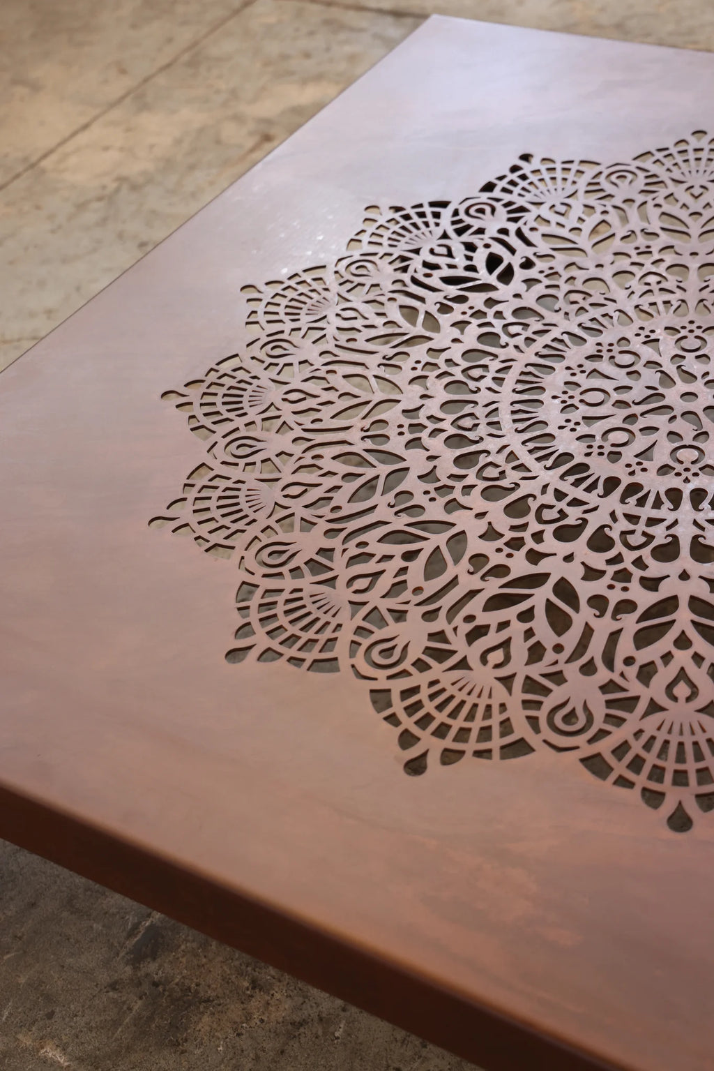 LA CONTRORA TABLE