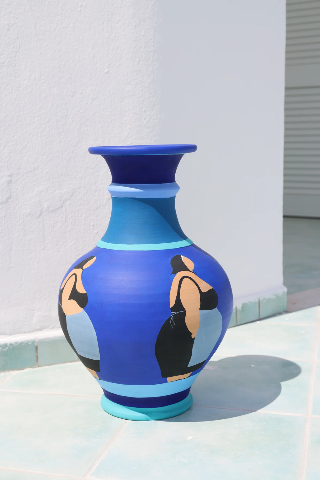 LE COMARI BLUE VASE