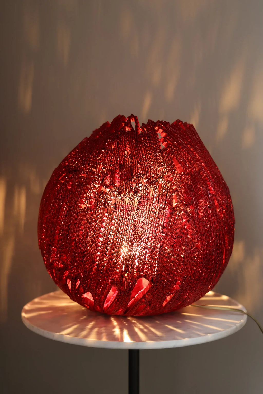 TULIP LAMP