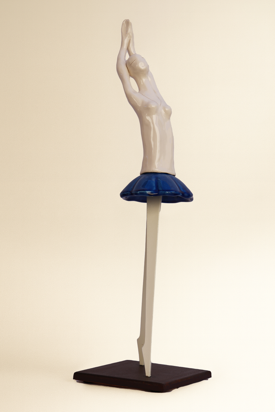 ELEGANT CERAMIC BALLERINA